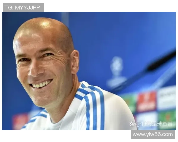 四号白色足球球星是谁揭秘及其精彩生涯回顾