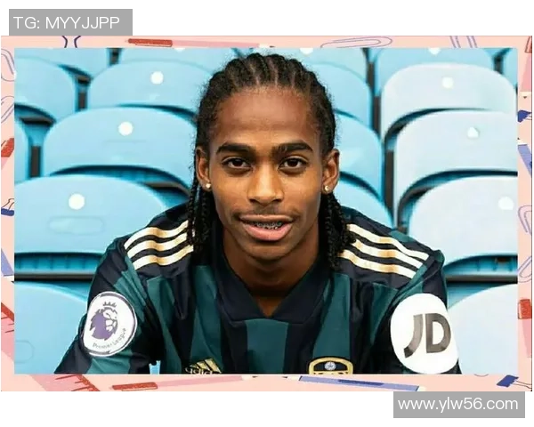 崛起的足球新星带领球队征战世界舞台的辉煌历程与未来展望