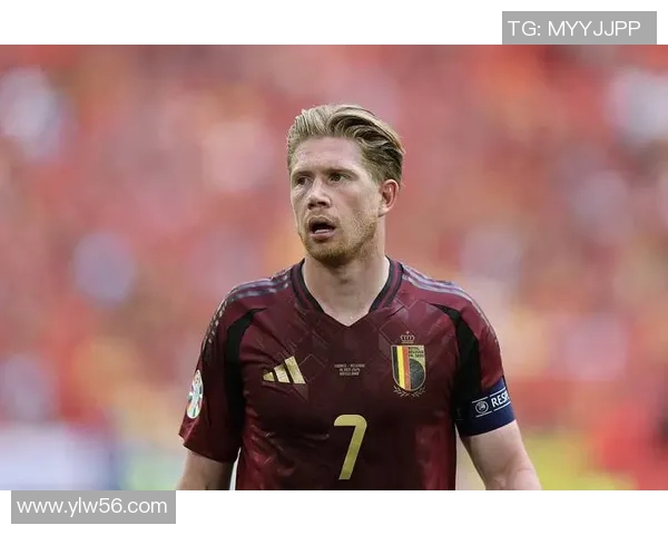 法国足球队帅气球星展现风采 领衔新一代足坛魅力之星 法国足球队帅气球星展现风采 领衔新一代足坛魅力之星